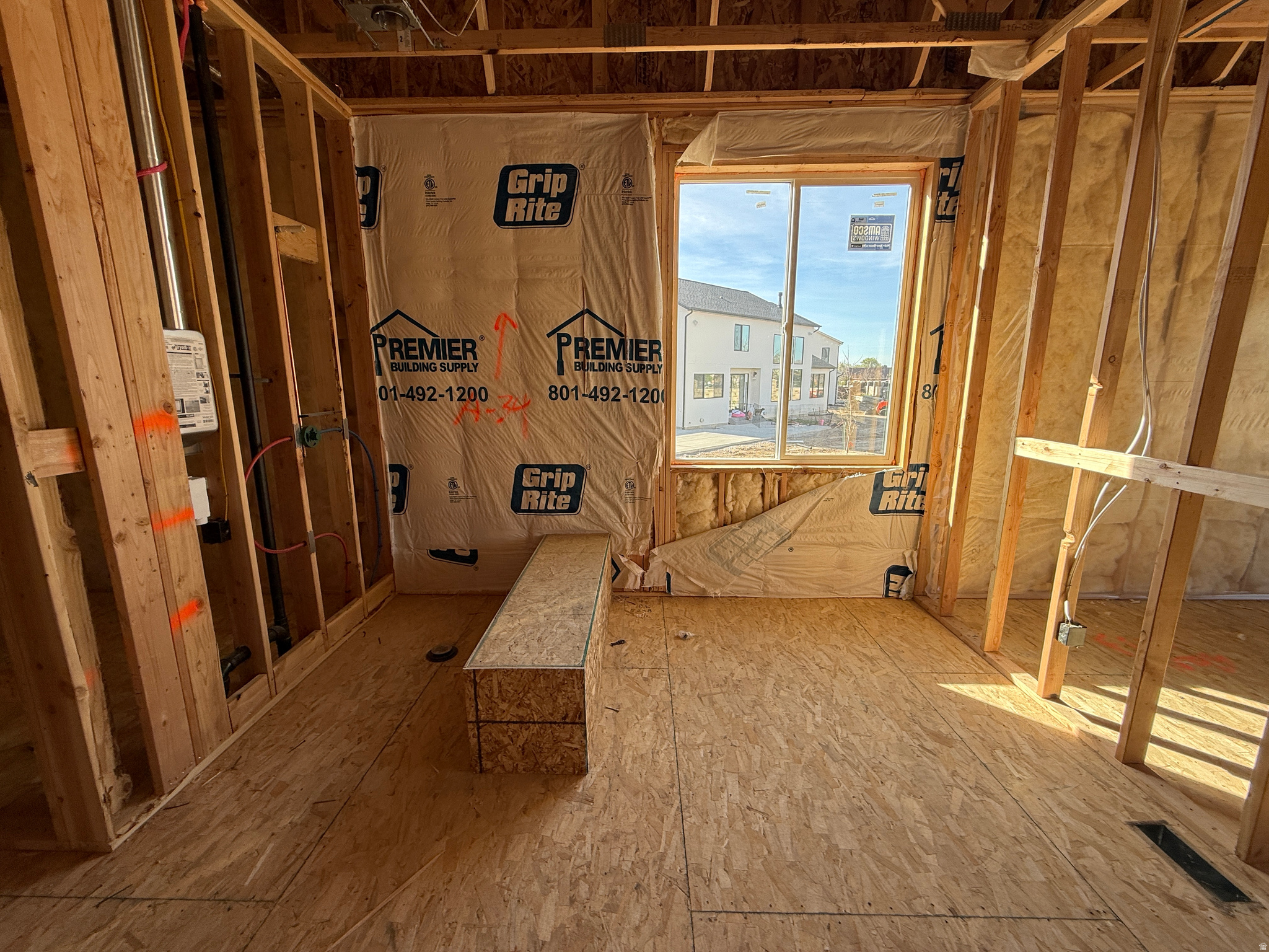 AUTUMN CREST - Residential