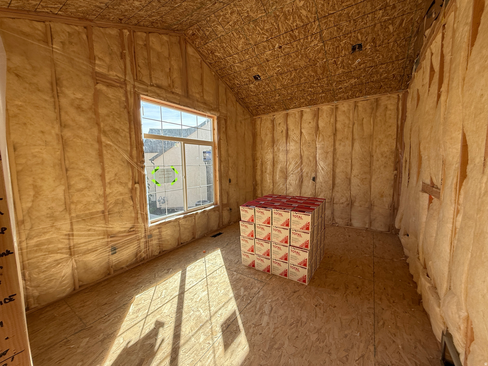 AUTUMN CREST - Residential