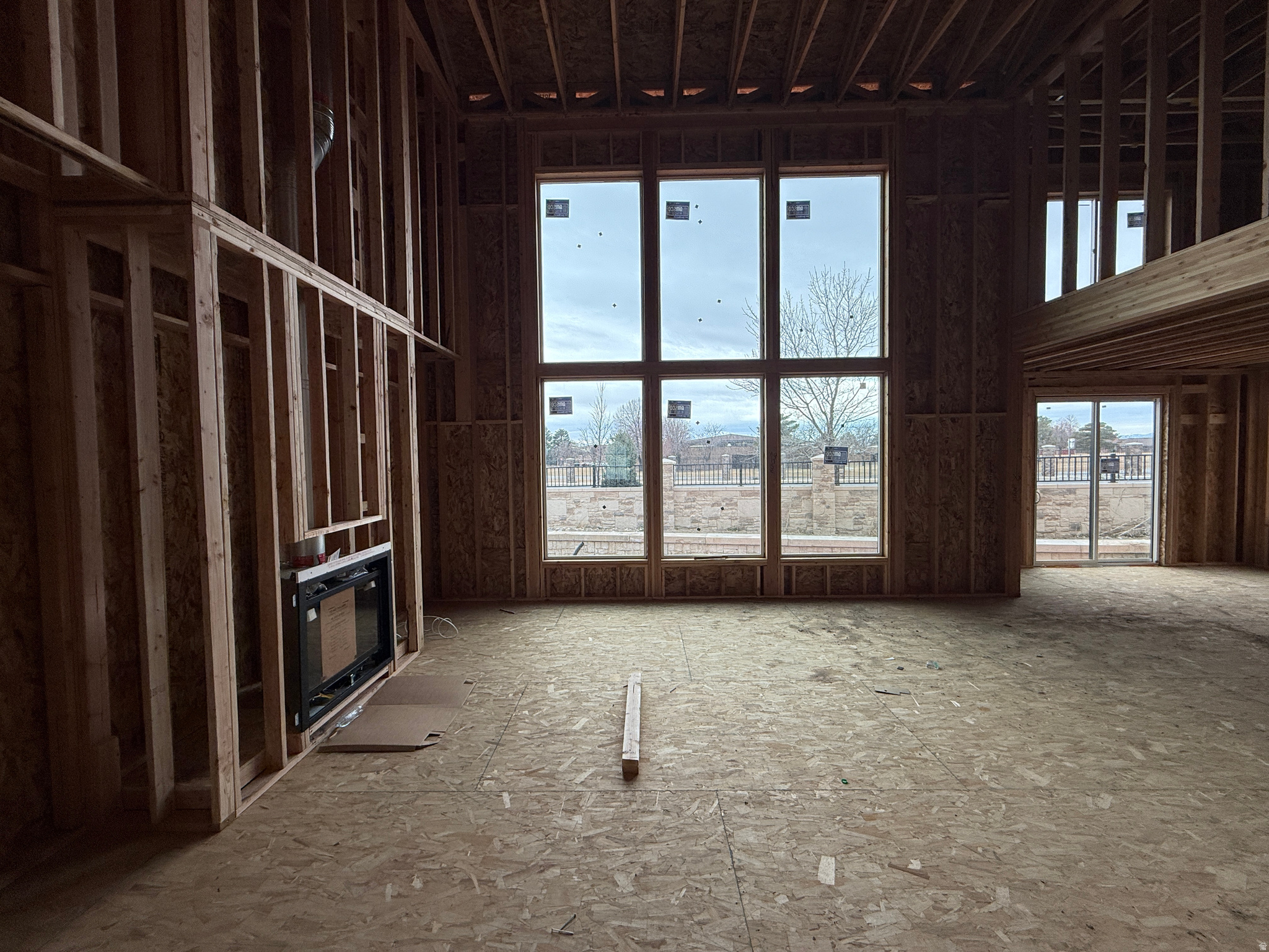 AUTUMN CREST - Residential