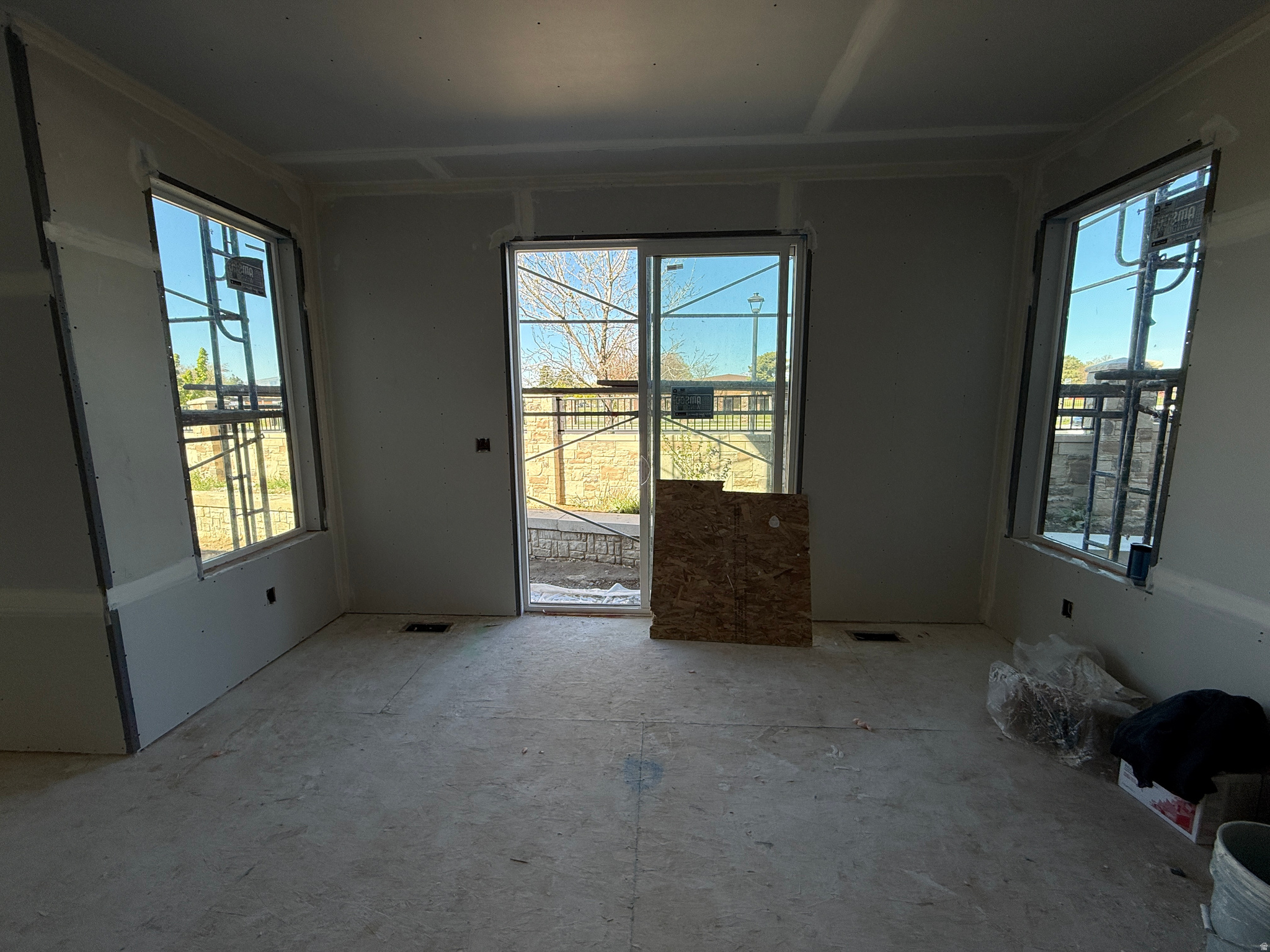 AUTUMN CREST - Residential