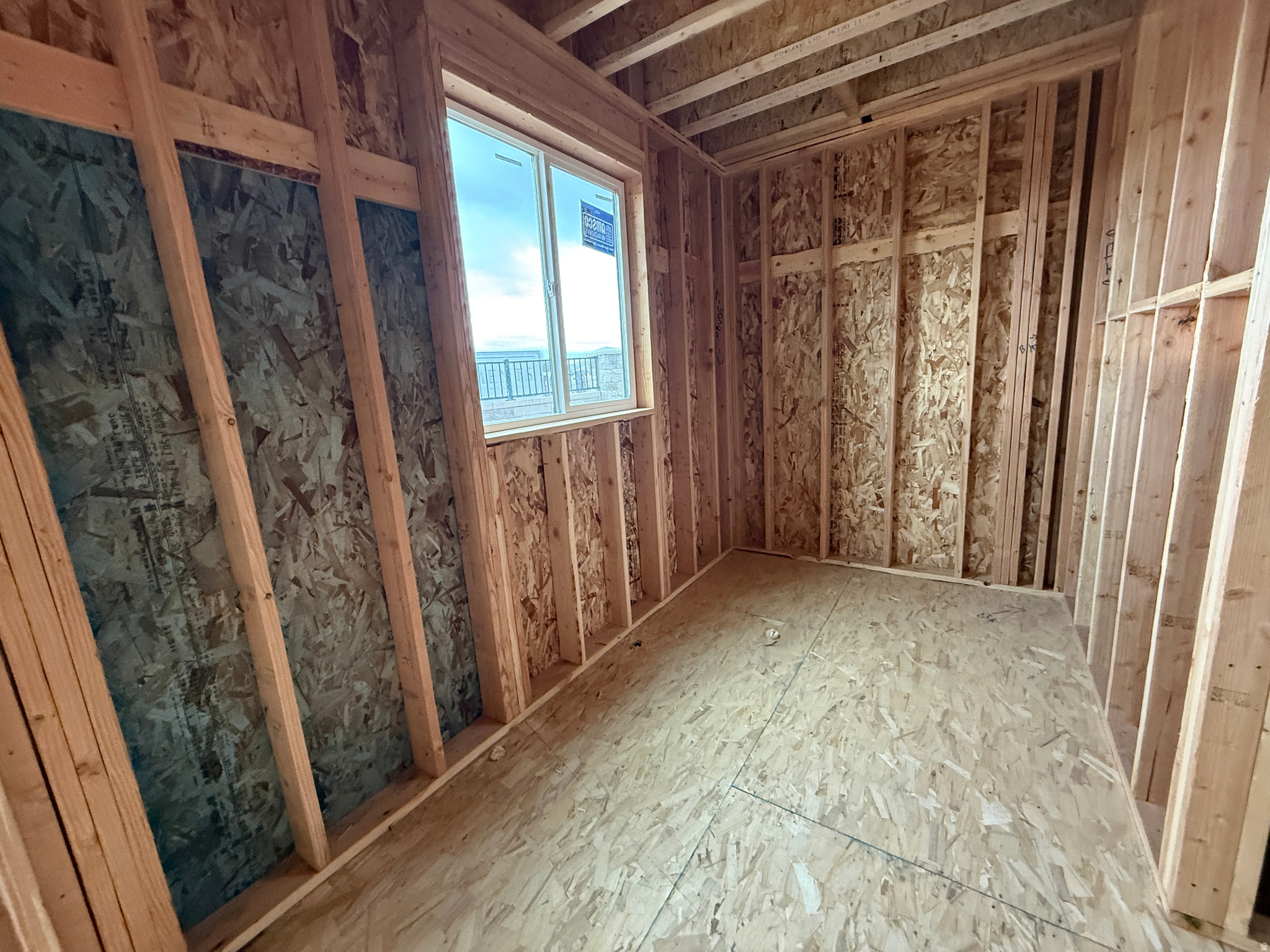 AUTUMN CREST - Residential