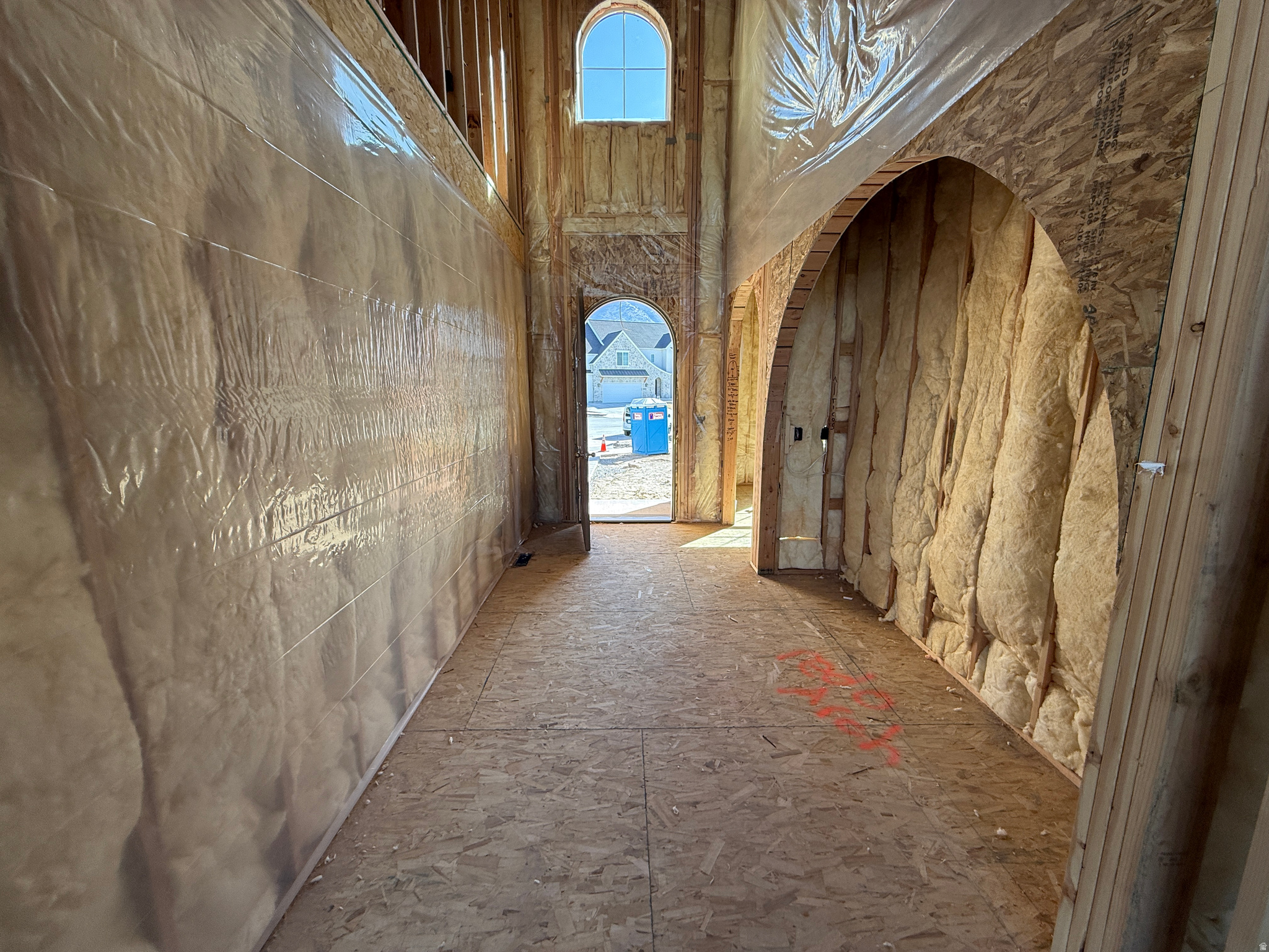 AUTUMN CREST - Residential