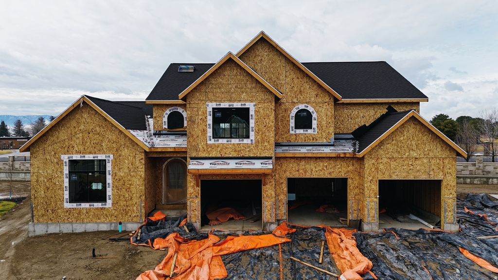 Photo of 1077 N 950 CIR E, American Fork, UT 84003 (MLS # 2139707)