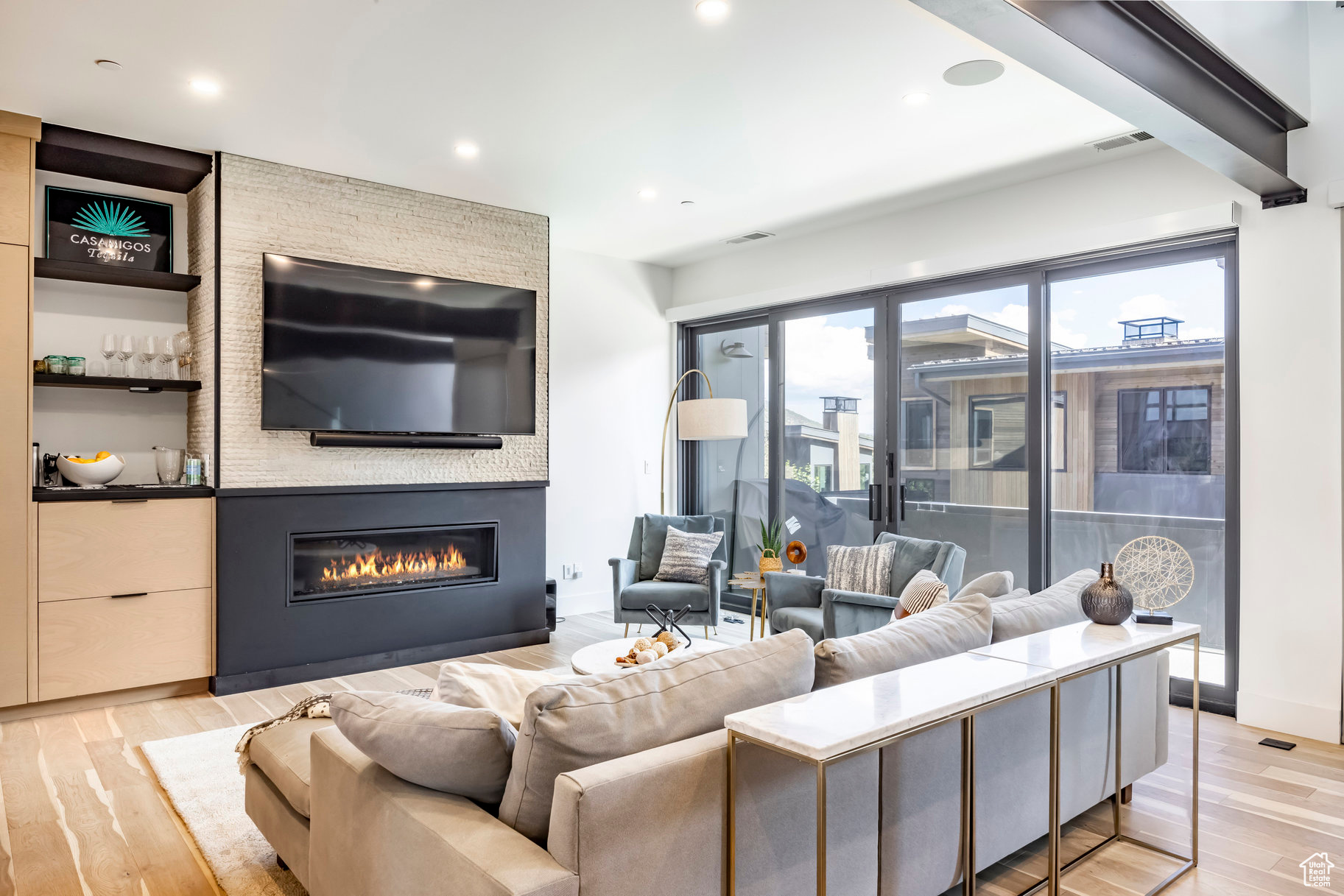 THE RIDGE AT CANYONS - Residential