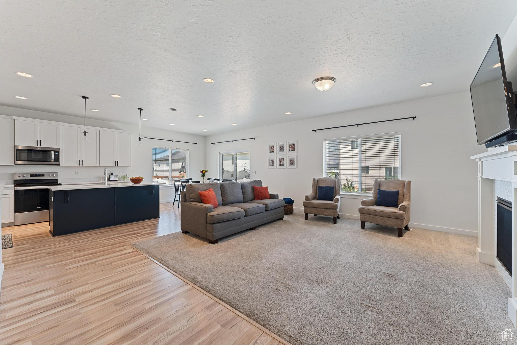 LEGACY FARMS AT SPANISH FORK - Residential