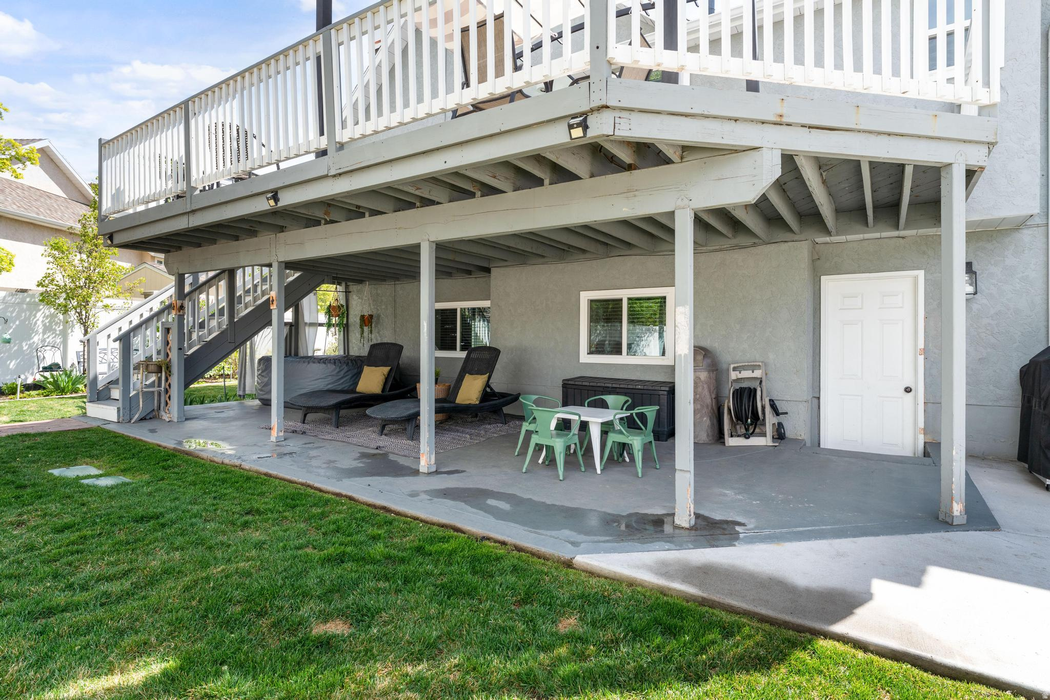 WHITE CITY - Residential