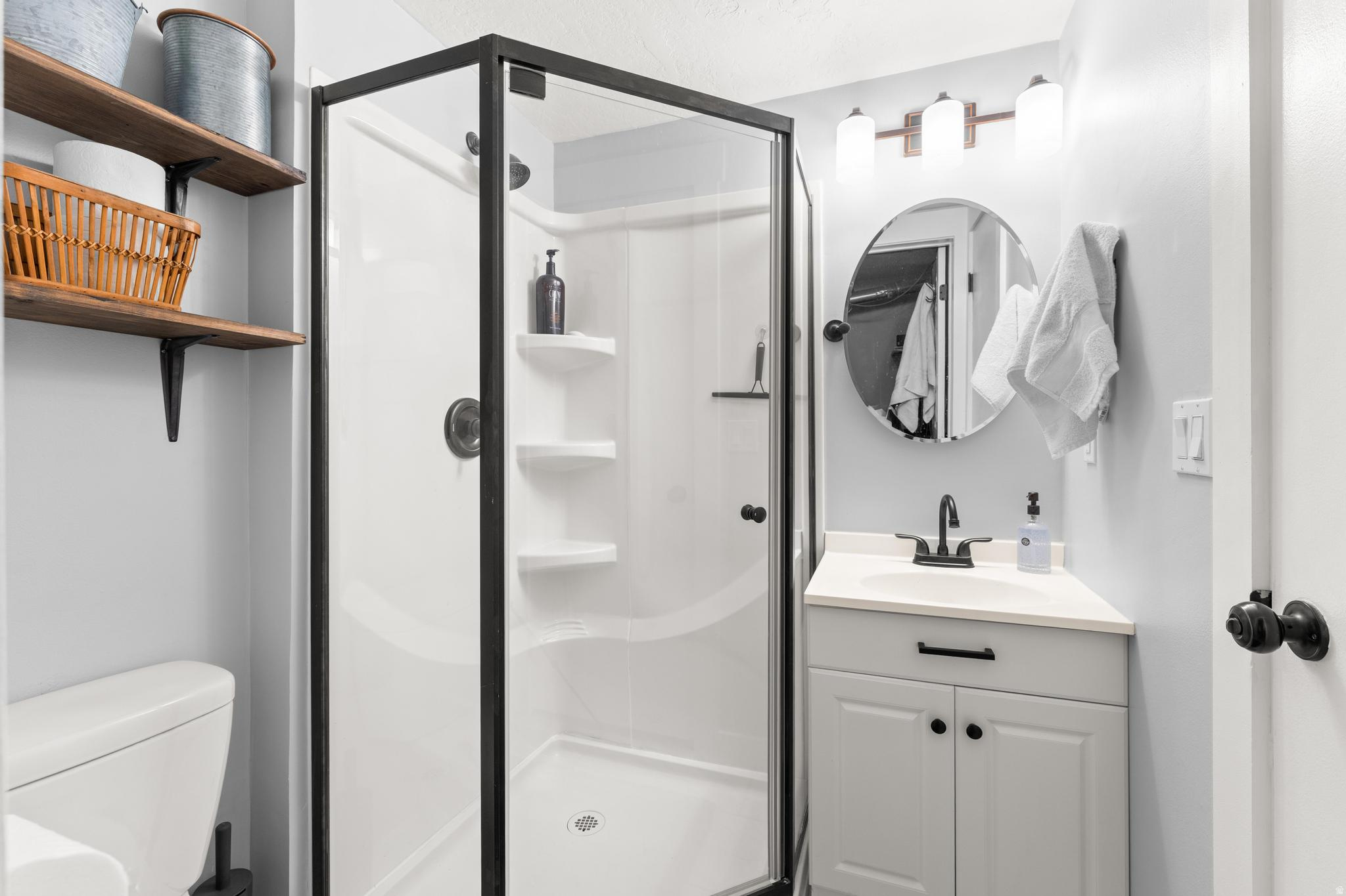 WHITE CITY - Residential