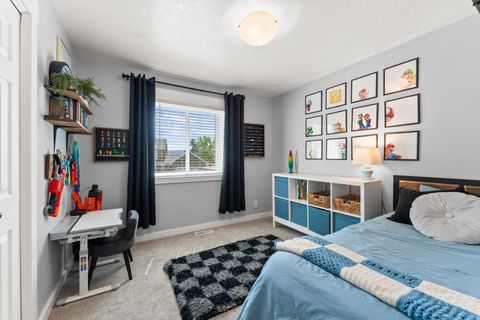 Tiny photo for 1769 E EDGECLIFF DR S, Sandy, UT 84092 (MLS # 2148961)