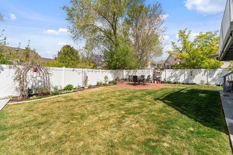 Tiny photo for 1769 E EDGECLIFF DR S, Sandy, UT 84092 (MLS # 2148961)