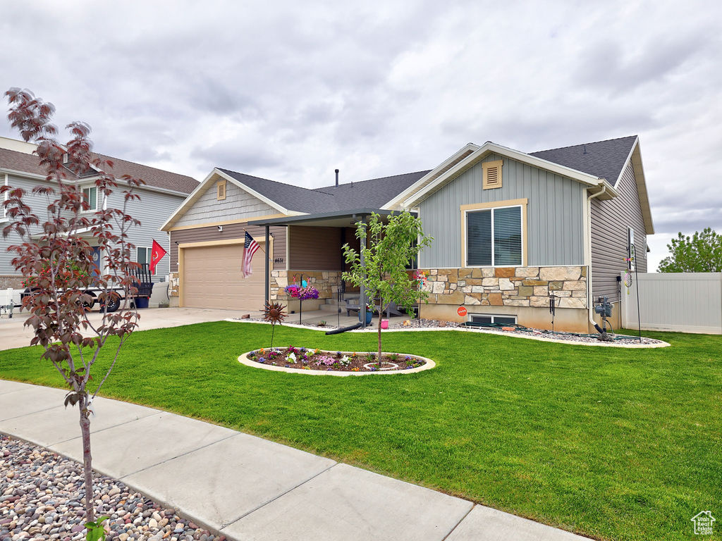 4631 S Trailside Drive Ln, Roy, Utah image 3