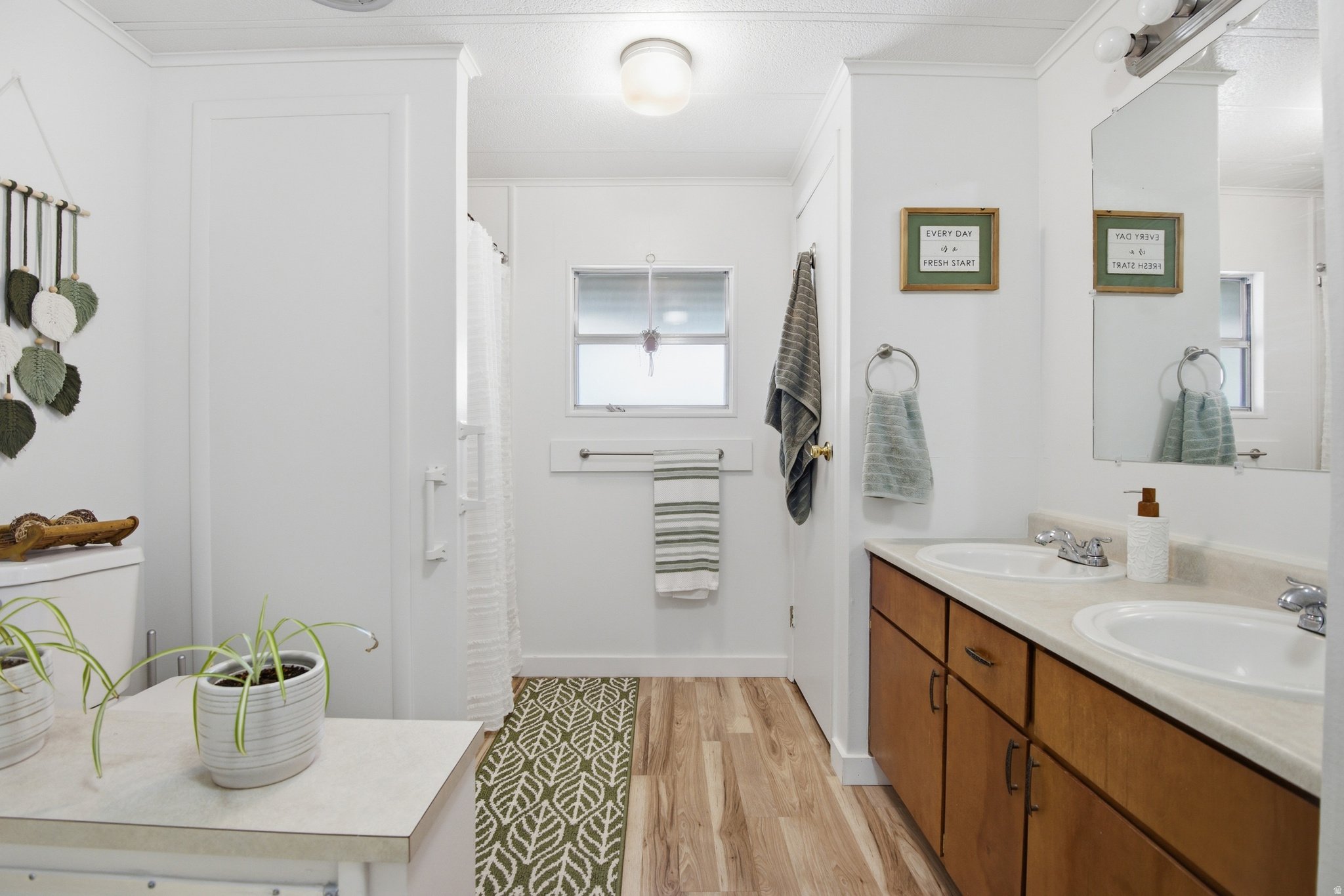 SEVEN CS - Residential