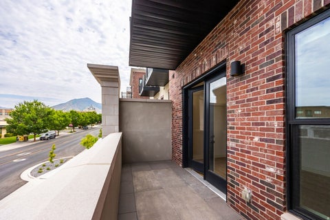 Tiny photo for 2250 E MURRAY HOLLADAY RD #201, Holladay, UT 84117 (MLS # 2173511)