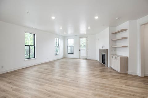 Tiny photo for 2250 E MURRAY HOLLADAY RD #201, Holladay, UT 84117 (MLS # 2173511)