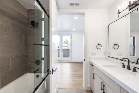 Tiny photo for 2250 E MURRAY HOLLADAY RD #201, Holladay, UT 84117 (MLS # 2173511)