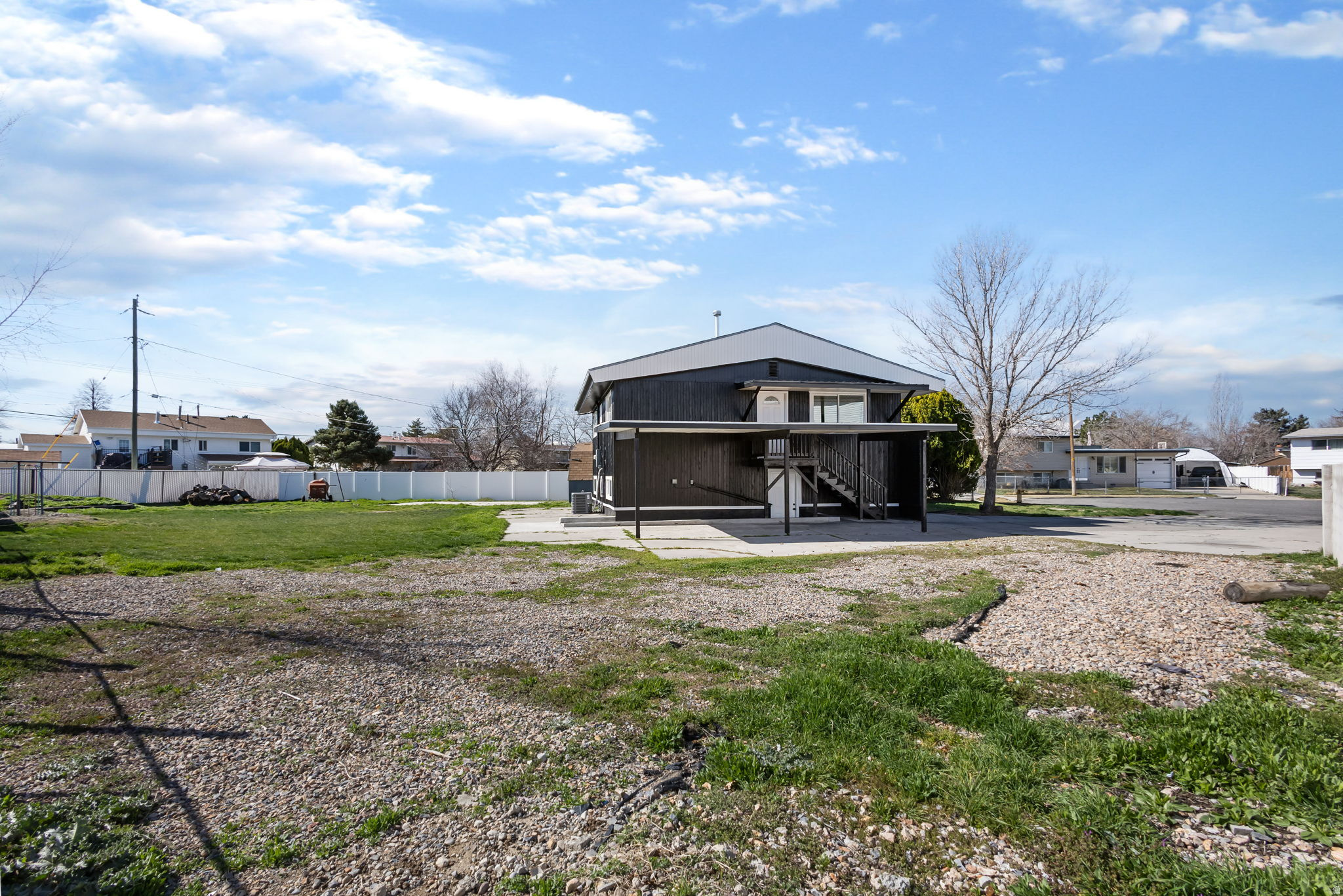 VALLEY DOWN #3 - Residential