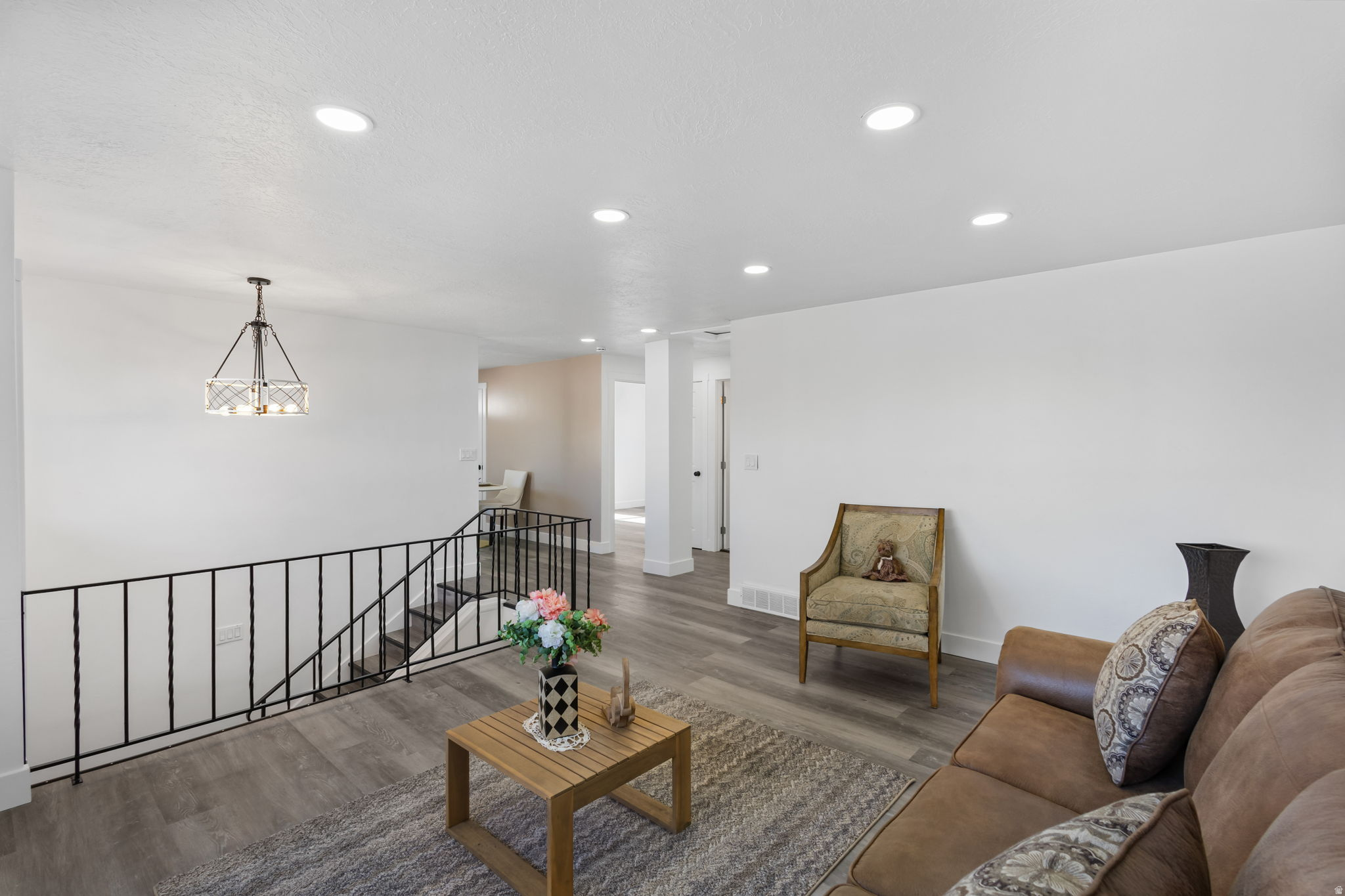 VALLEY DOWN #3 - Residential