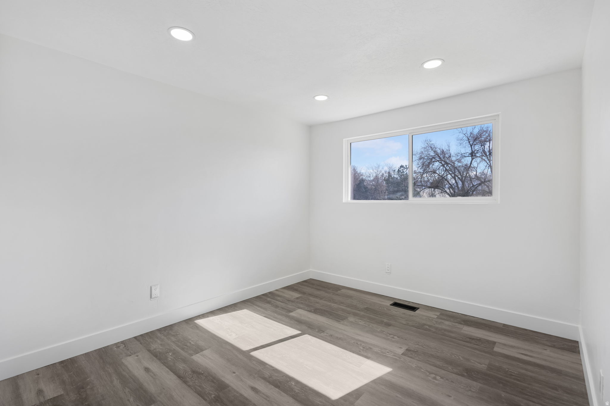 VALLEY DOWN #3 - Residential