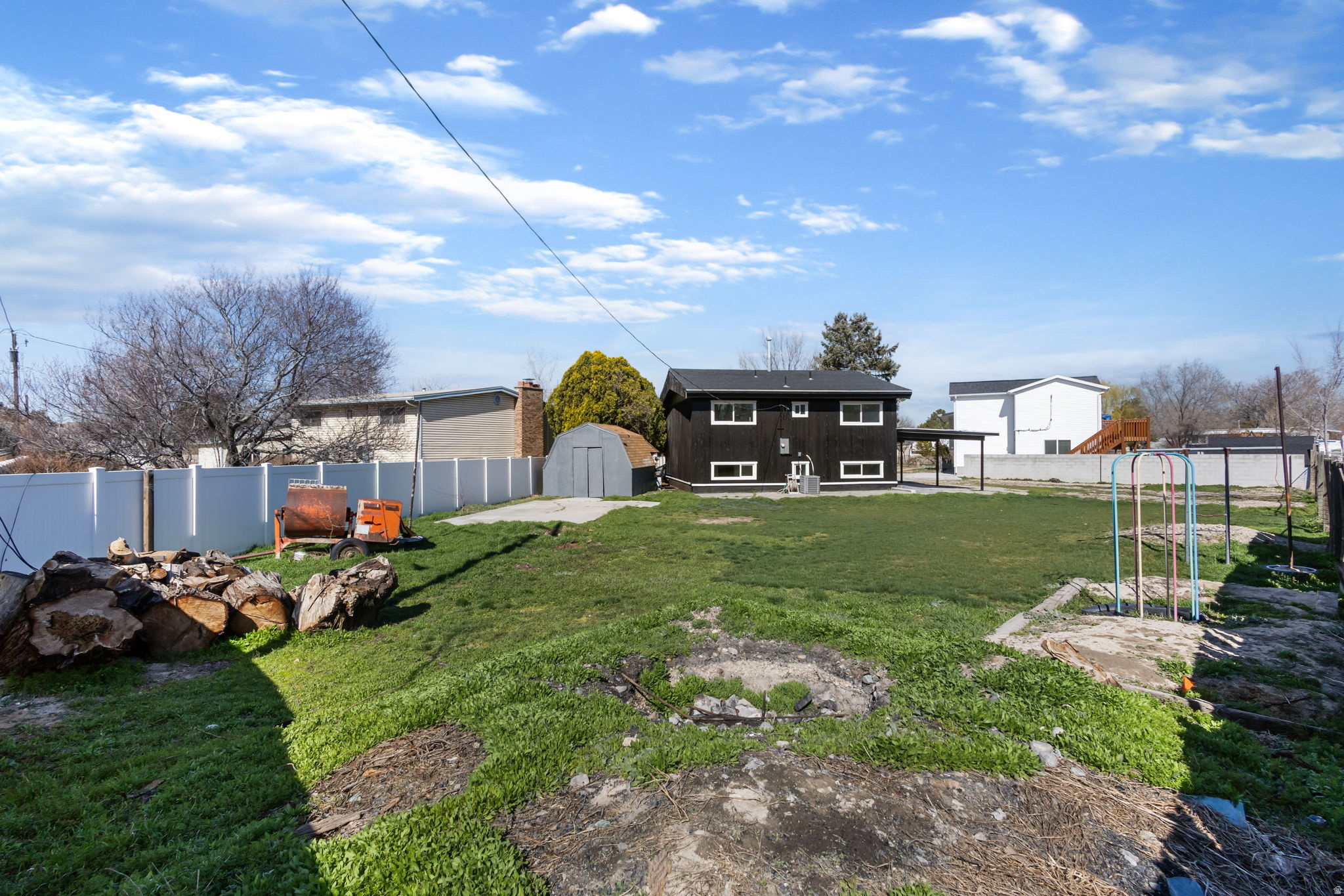 VALLEY DOWN #3 - Residential