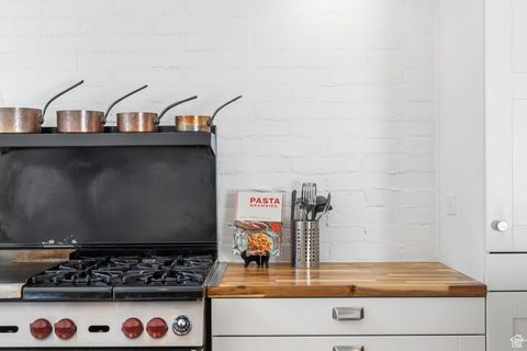 Tiny photo for 4855 S BRON BRECK ST, Holladay, UT 84117 (MLS # 2098875)