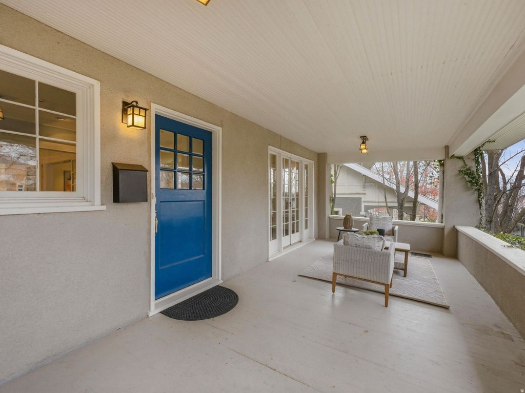 Photo of 1414 E PERRY AVE, Salt Lake City, UT 84103 (MLS # 2136842)