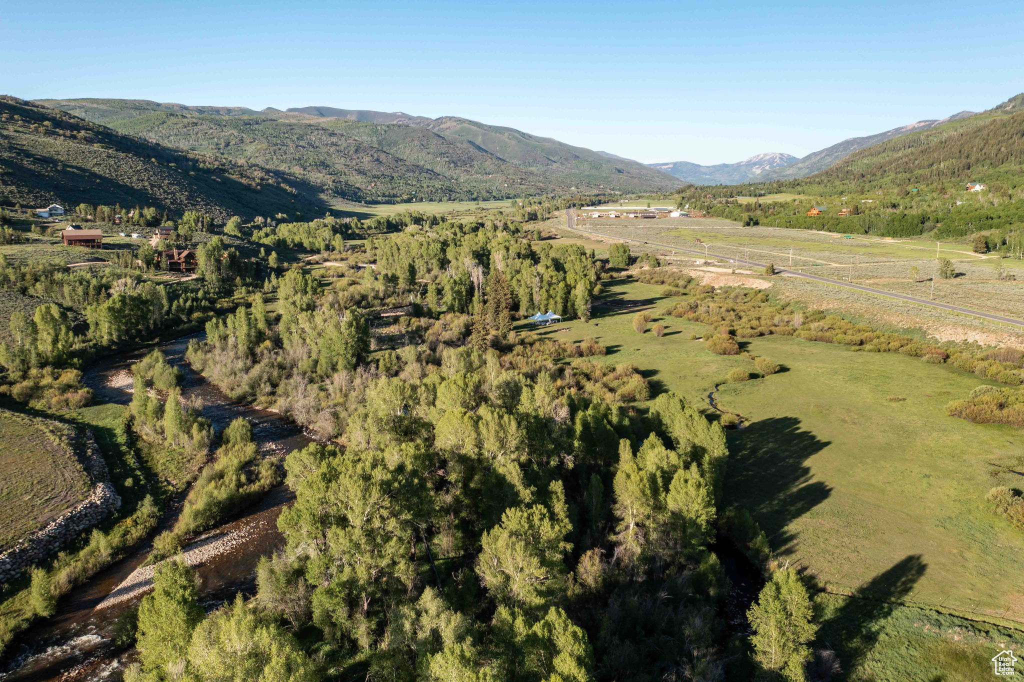 MEADOW VIEW RANCH - Residential Lease