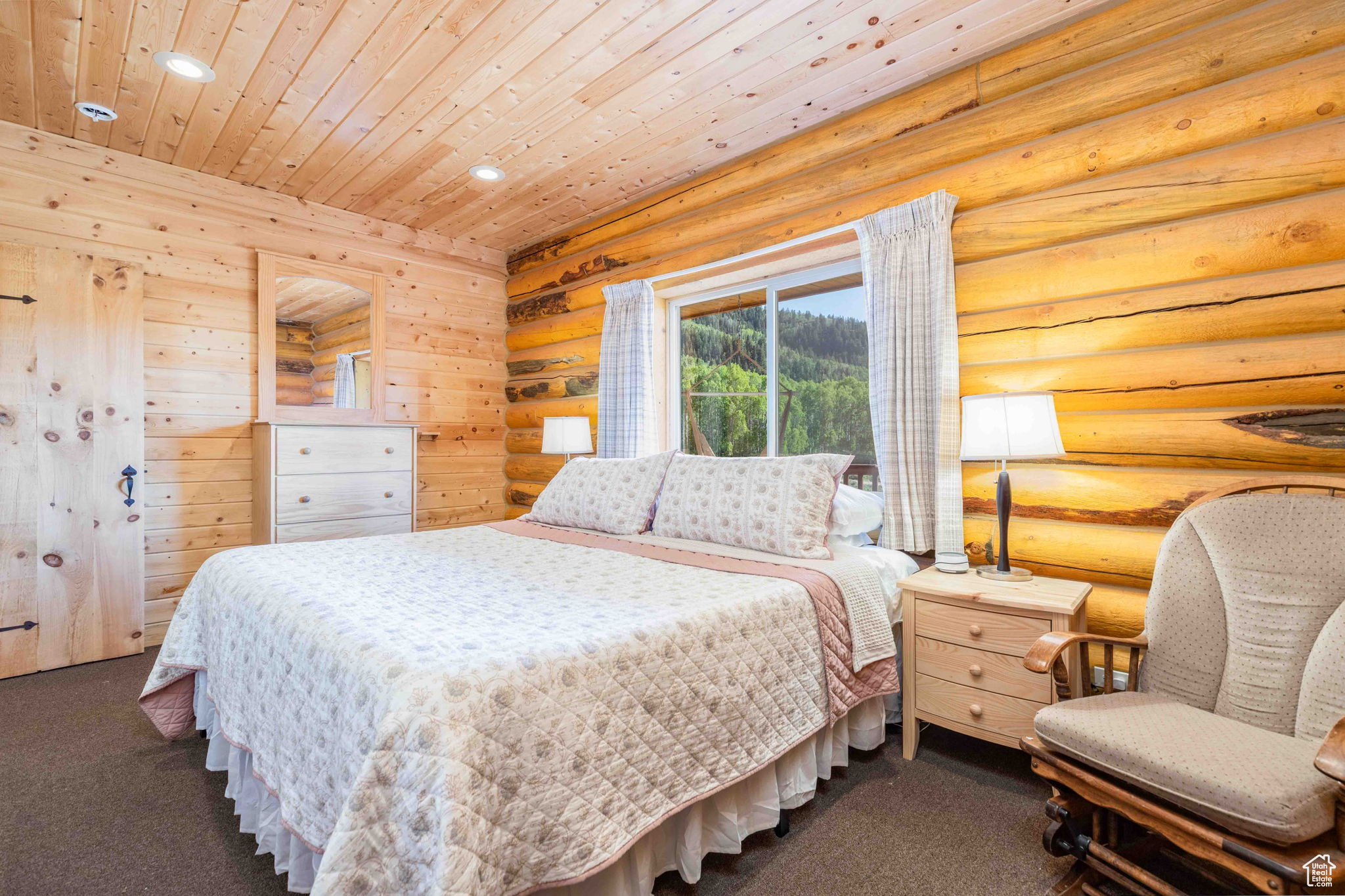 MEADOW VIEW RANCH - Residential Lease