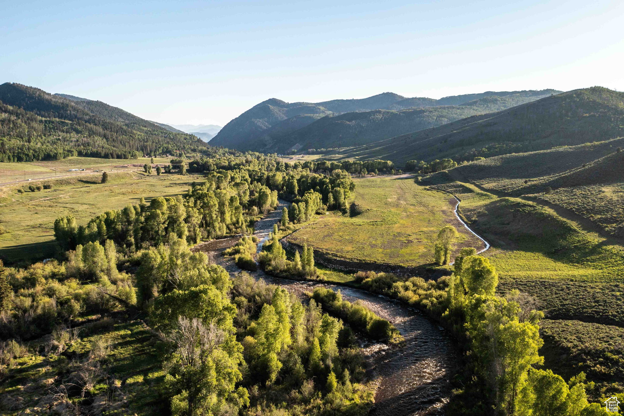 MEADOW VIEW RANCH - Residential Lease