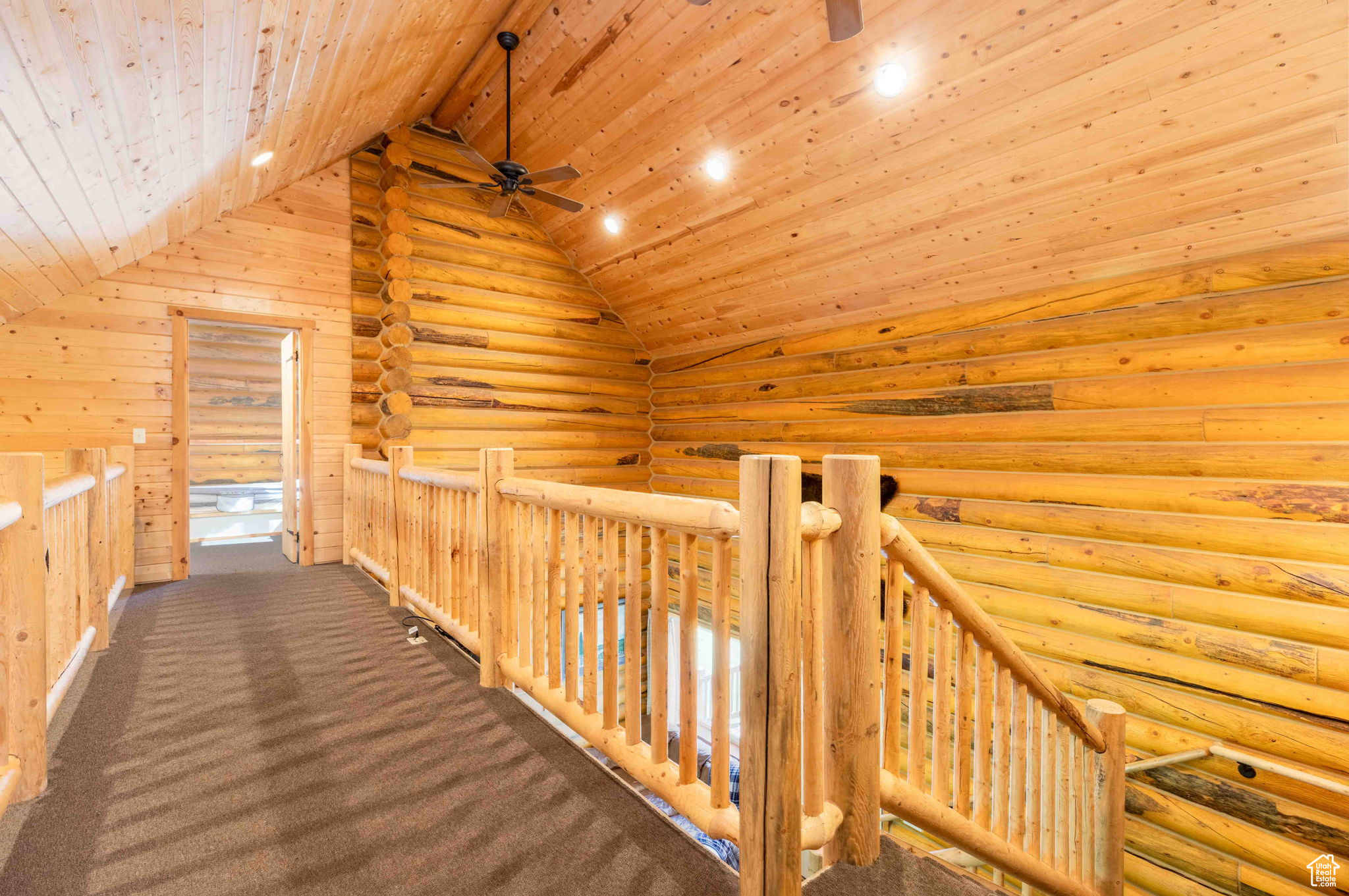 MEADOW VIEW RANCH - Residential Lease