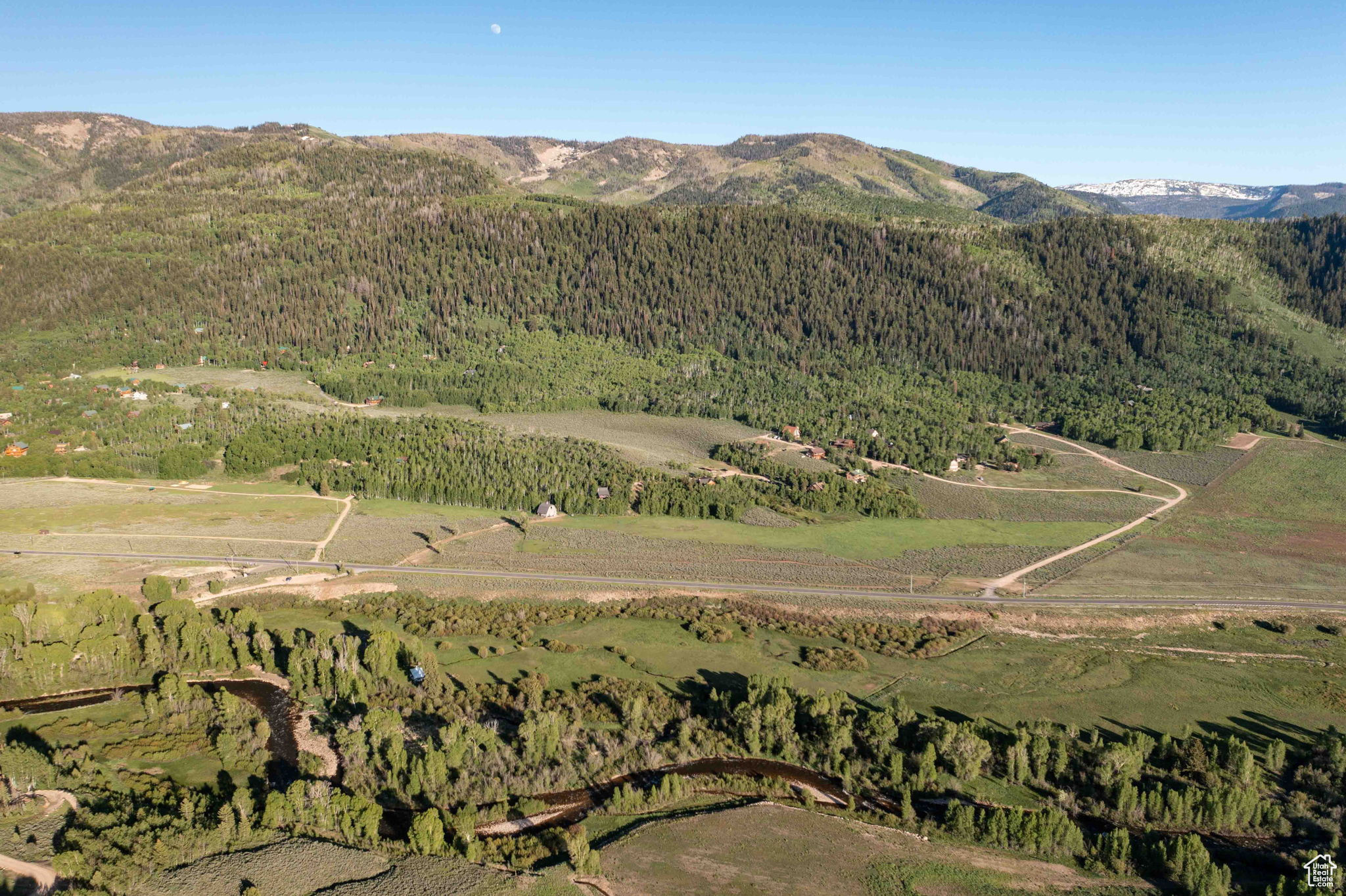 MEADOW VIEW RANCH - Residential Lease