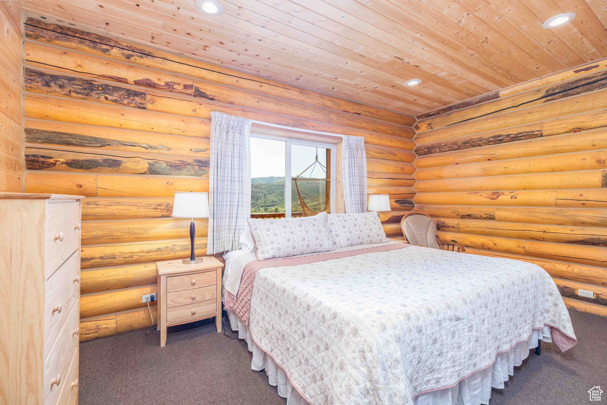 MEADOW VIEW RANCH - Residential Lease