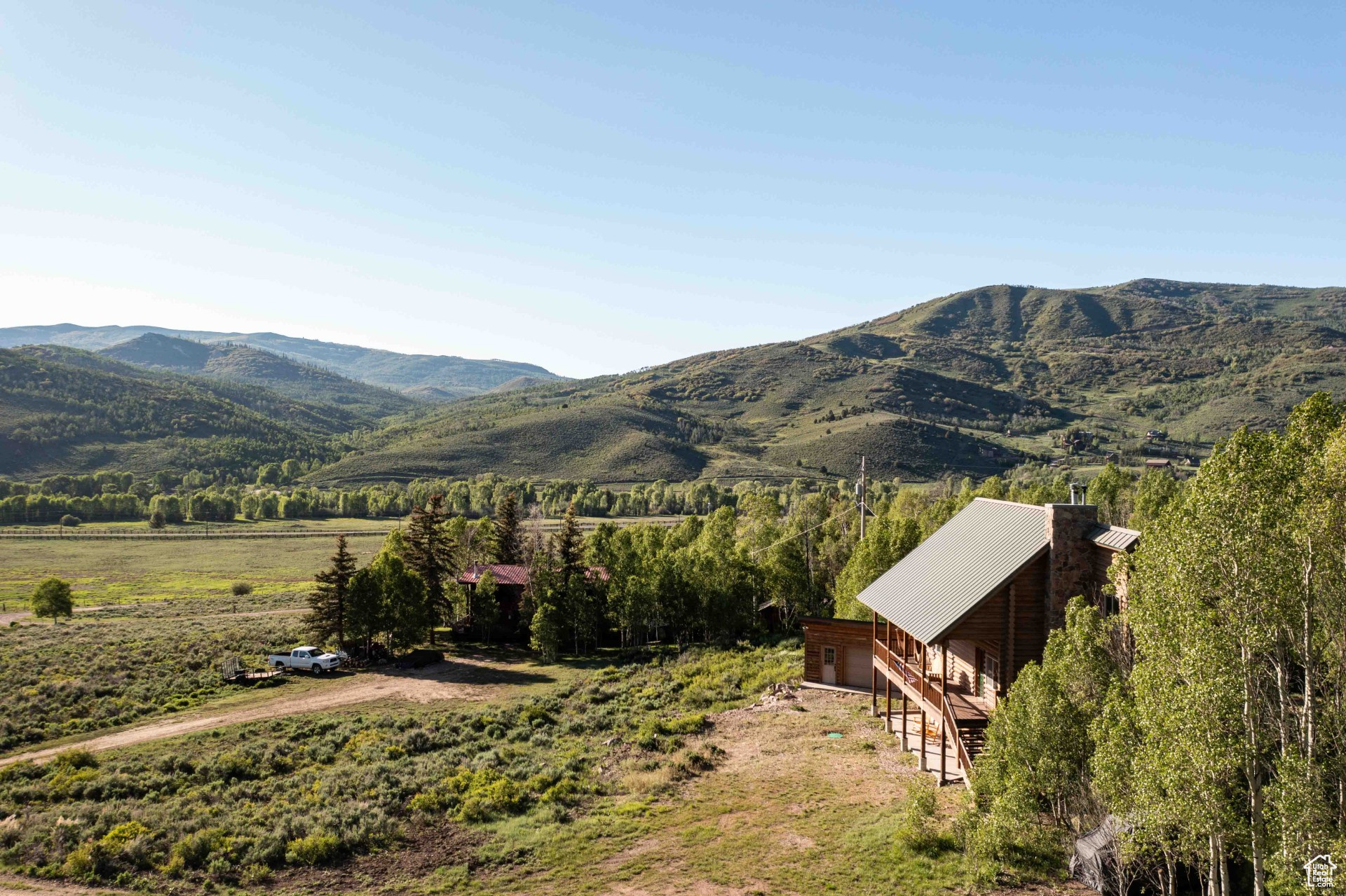 MEADOW VIEW RANCH - Residential Lease