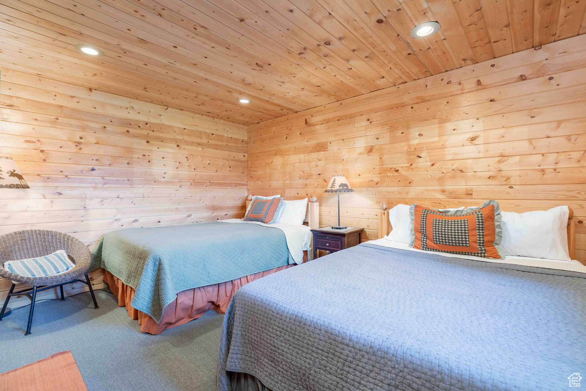 MEADOW VIEW RANCH - Residential Lease