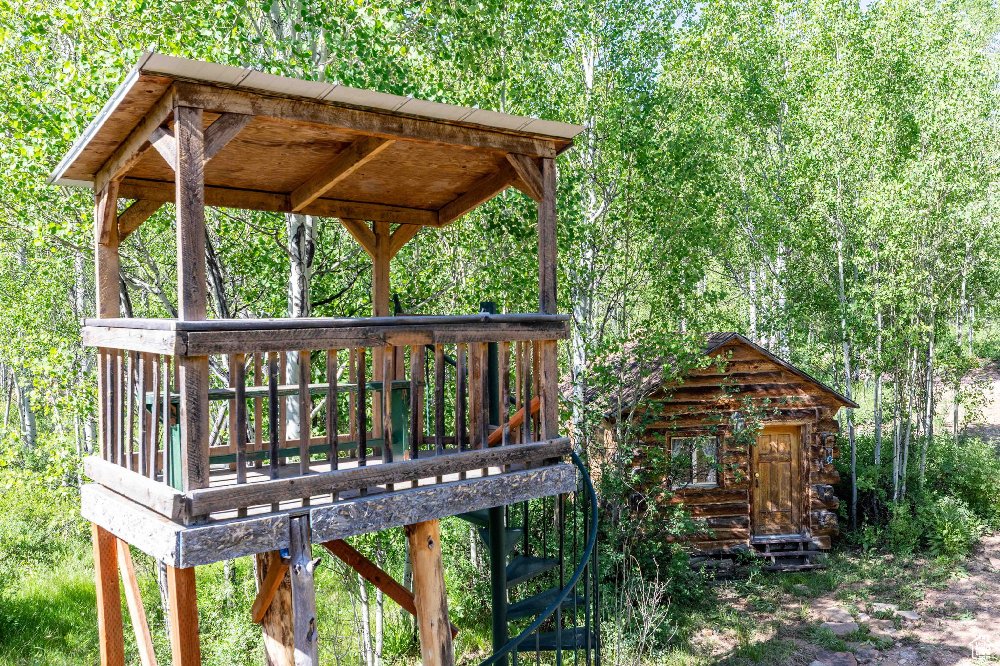 MEADOW VIEW RANCH - Residential Lease