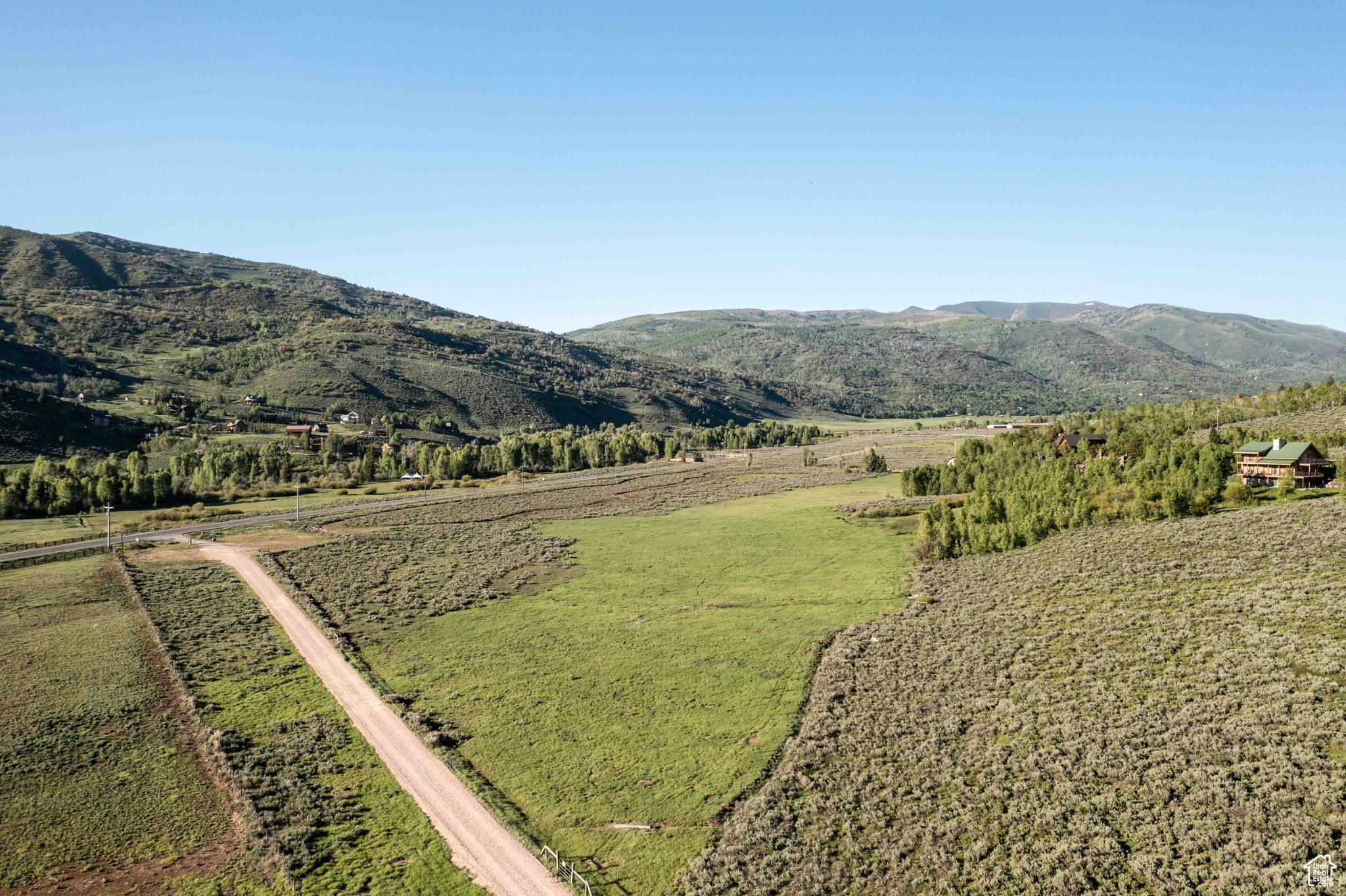 MEADOW VIEW RANCH - Residential Lease