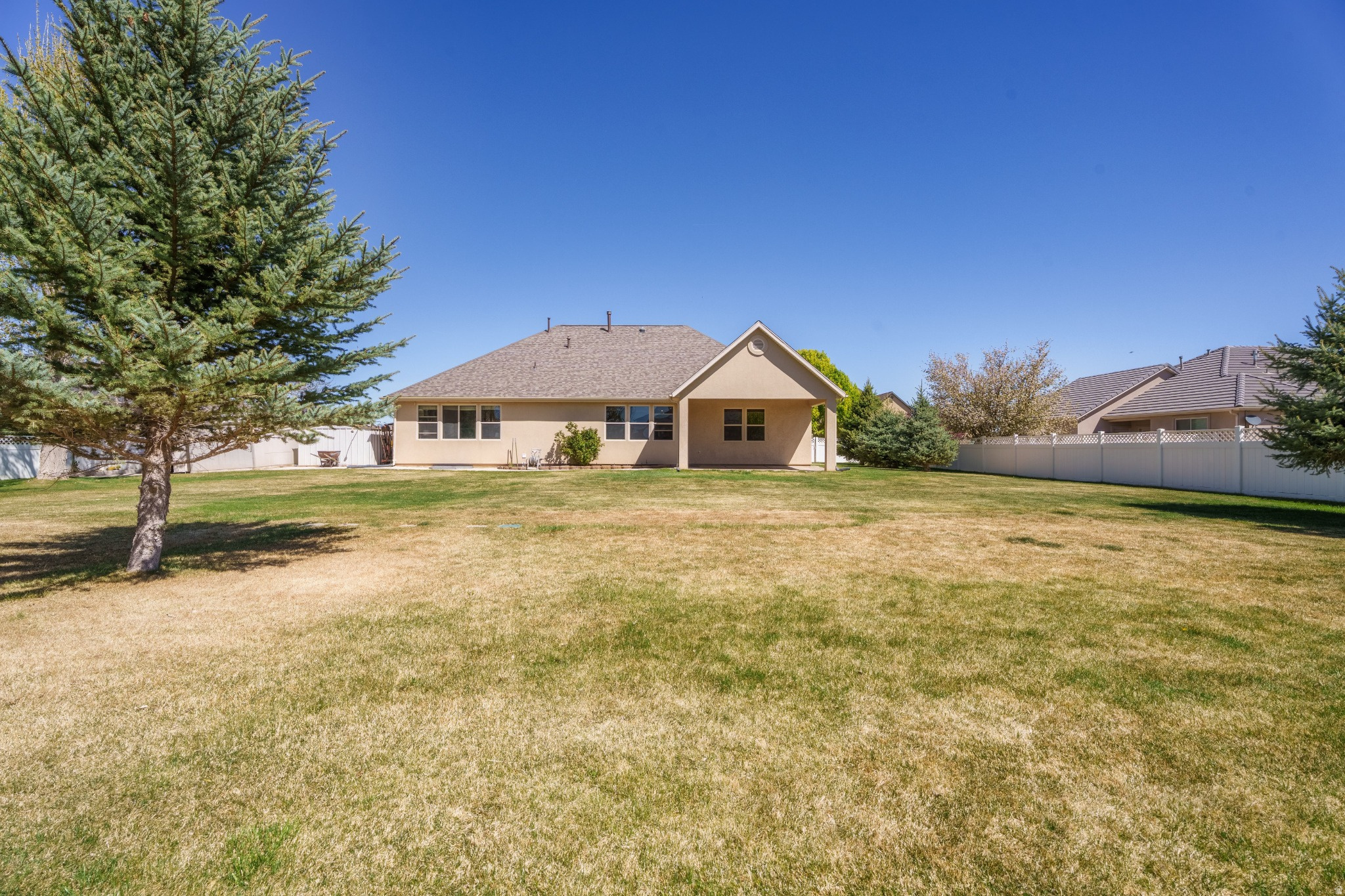 EQUESTRIAN POINTE SUBDIVISION - Residential