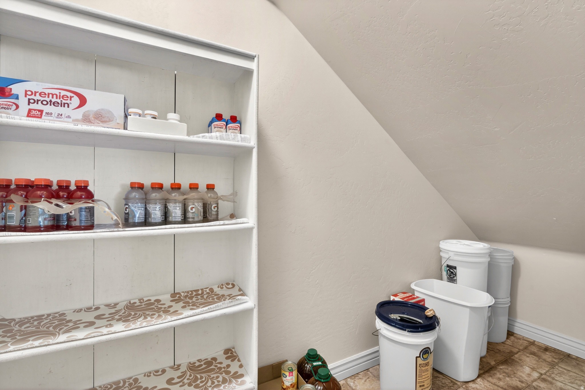 EQUESTRIAN POINTE SUBDIVISION - Residential