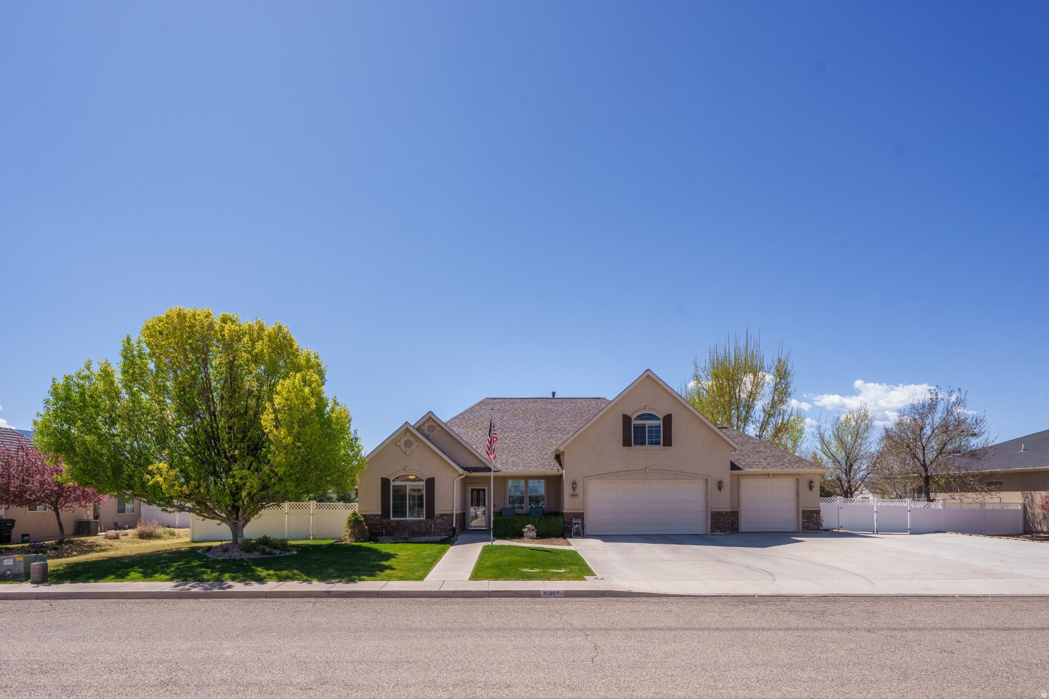 EQUESTRIAN POINTE SUBDIVISION - Residential