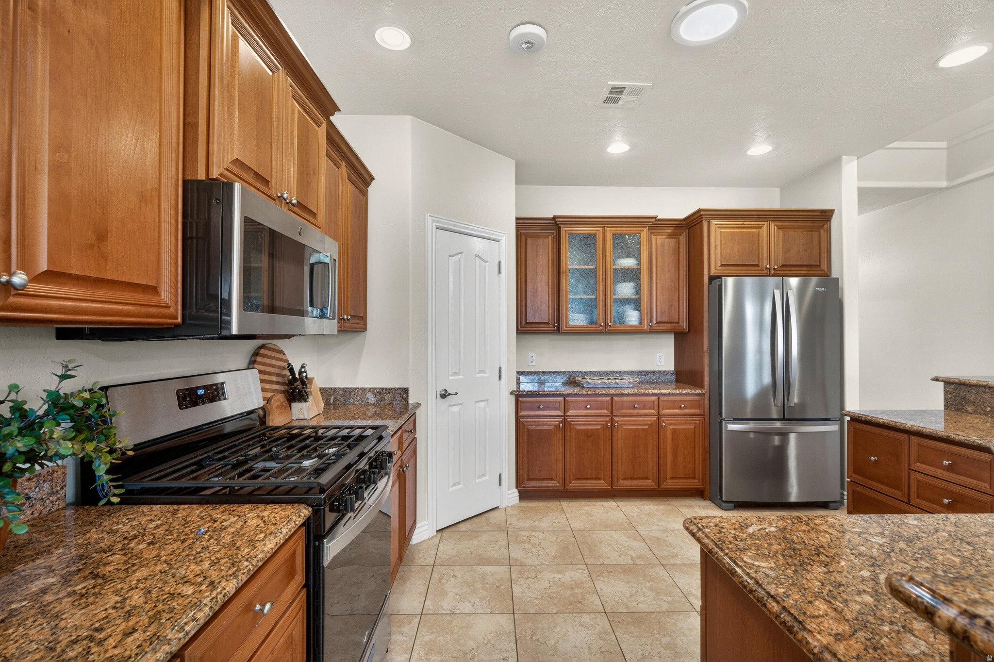 EQUESTRIAN POINTE SUBDIVISION - Residential