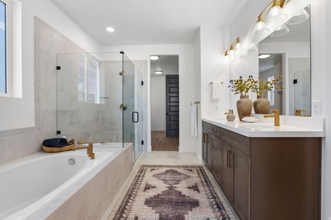 Tiny photo for 624 N LEGEND CIR #480, Mapleton, UT 84664 (MLS # 2143686)