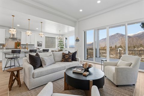 Tiny photo for 624 N LEGEND CIR #480, Mapleton, UT 84664 (MLS # 2143686)