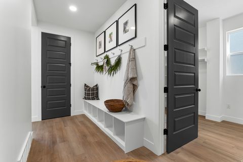 Tiny photo for 624 N LEGEND CIR #480, Mapleton, UT 84664 (MLS # 2143686)