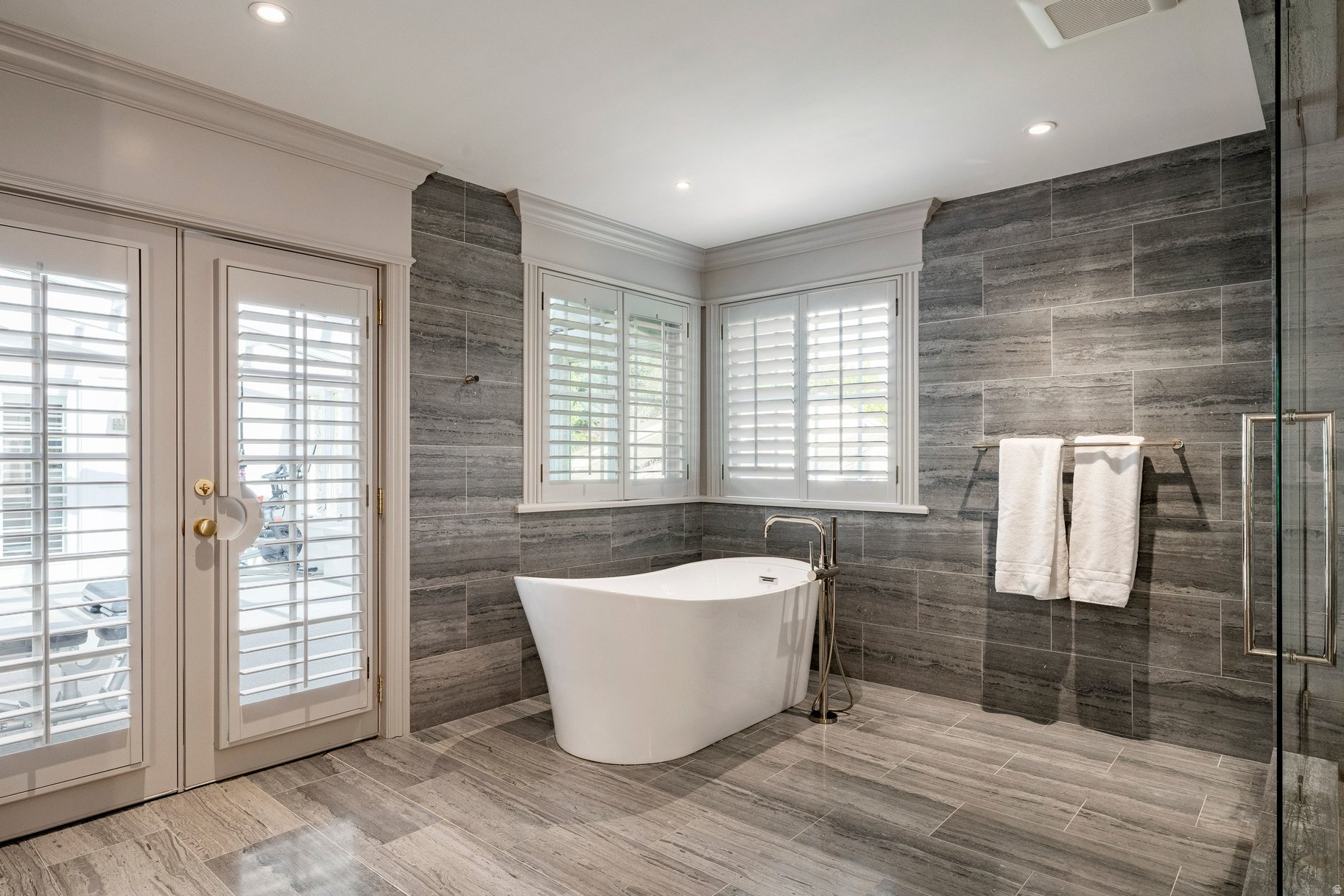 FEDERAL HEIGHTS - Residential