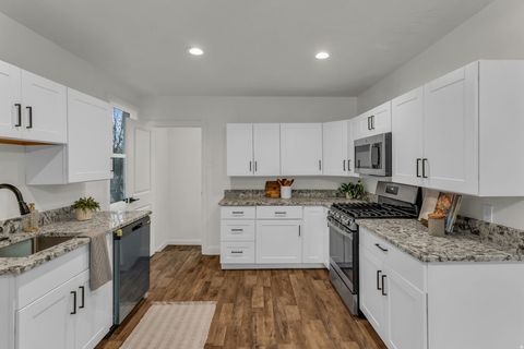 Tiny photo for 284 14TH ST, Ogden, UT 84404 (MLS # 2127769)
