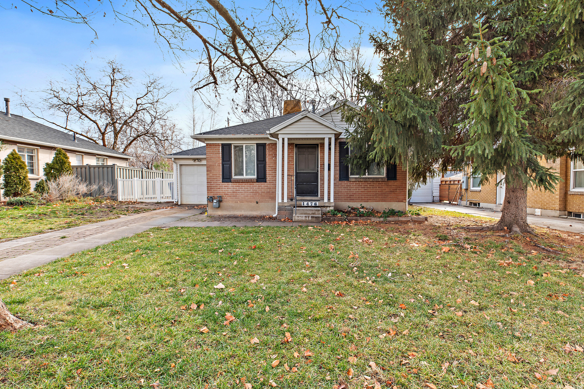 MOUNTAIR ACRES - Residential