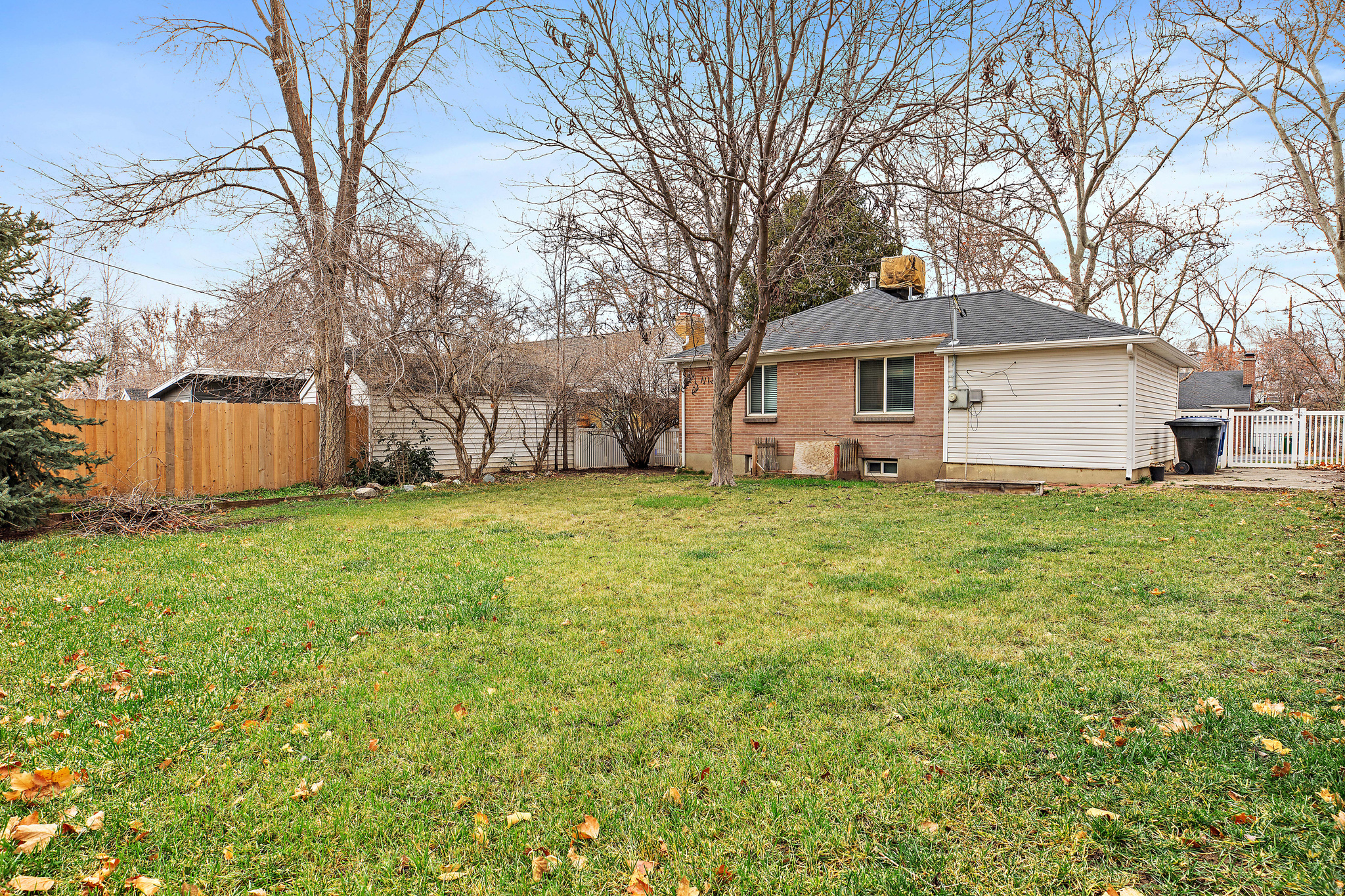 MOUNTAIR ACRES - Residential