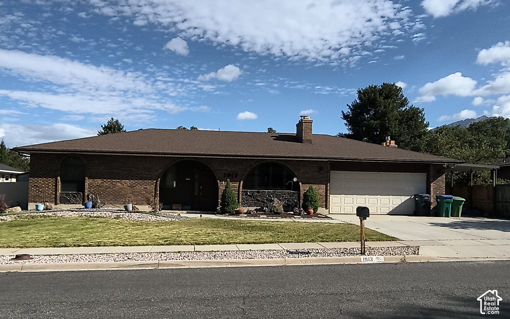 Photo of 1913 E TERRACE DR, Sandy, UT 84093 (MLS # 2192447)