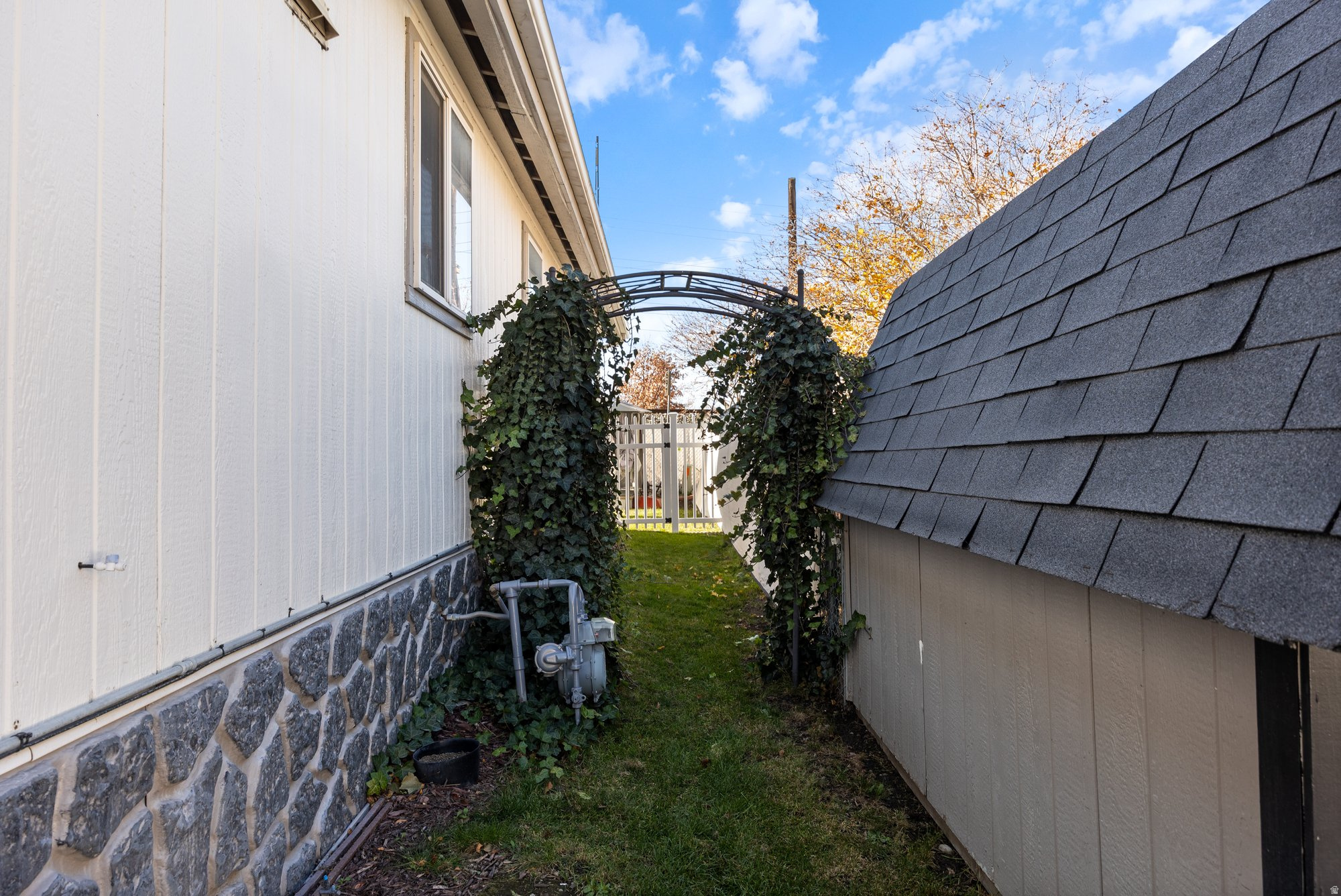 OAKBROOK - Residential