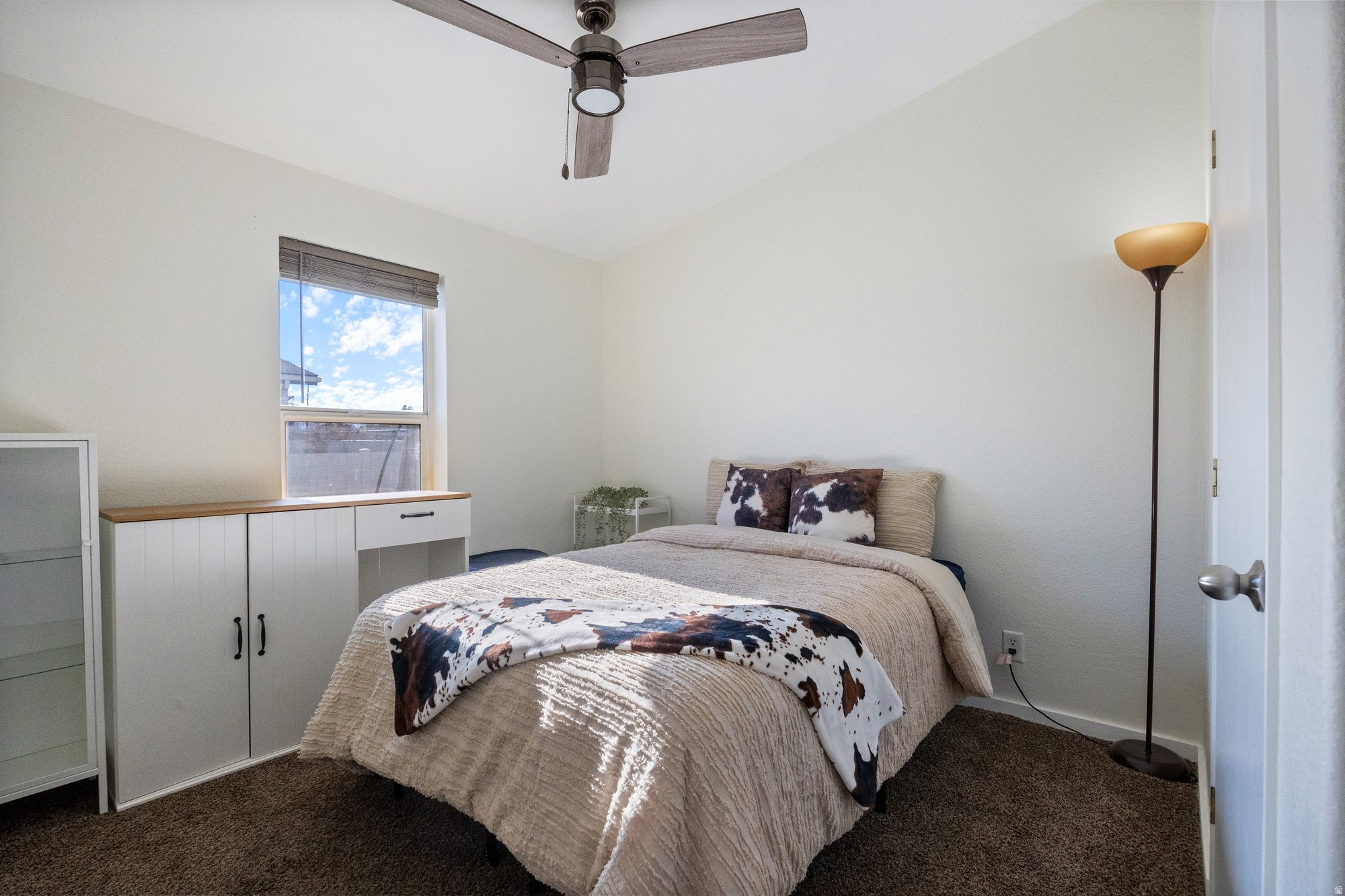 OAKBROOK - Residential