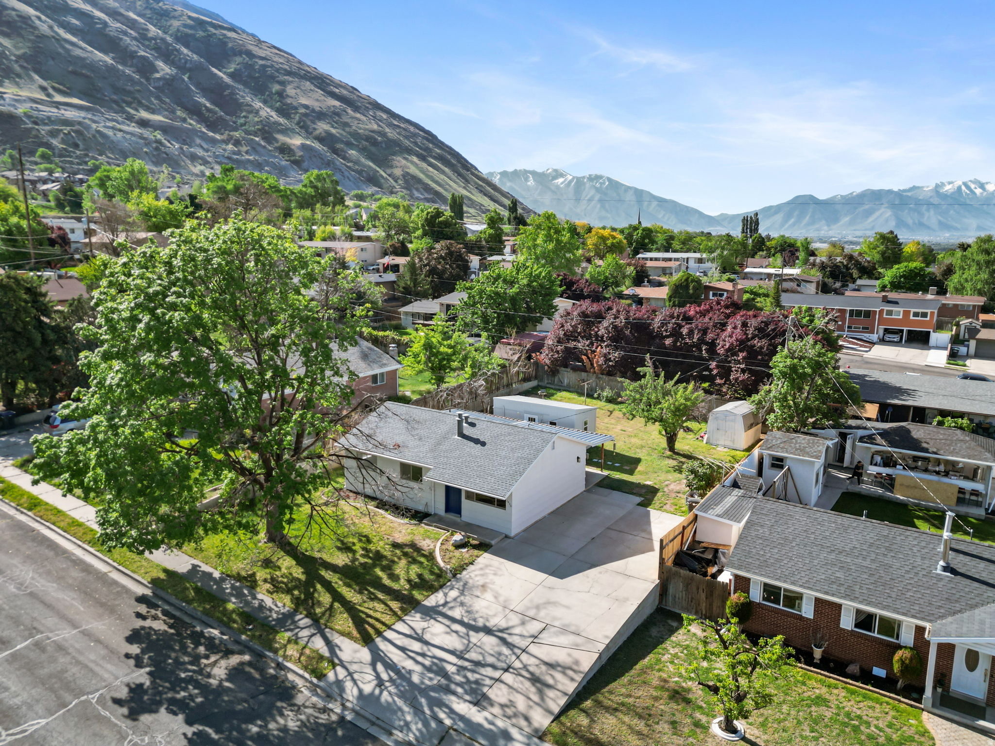 HIGHLAND TERRACE - Residential