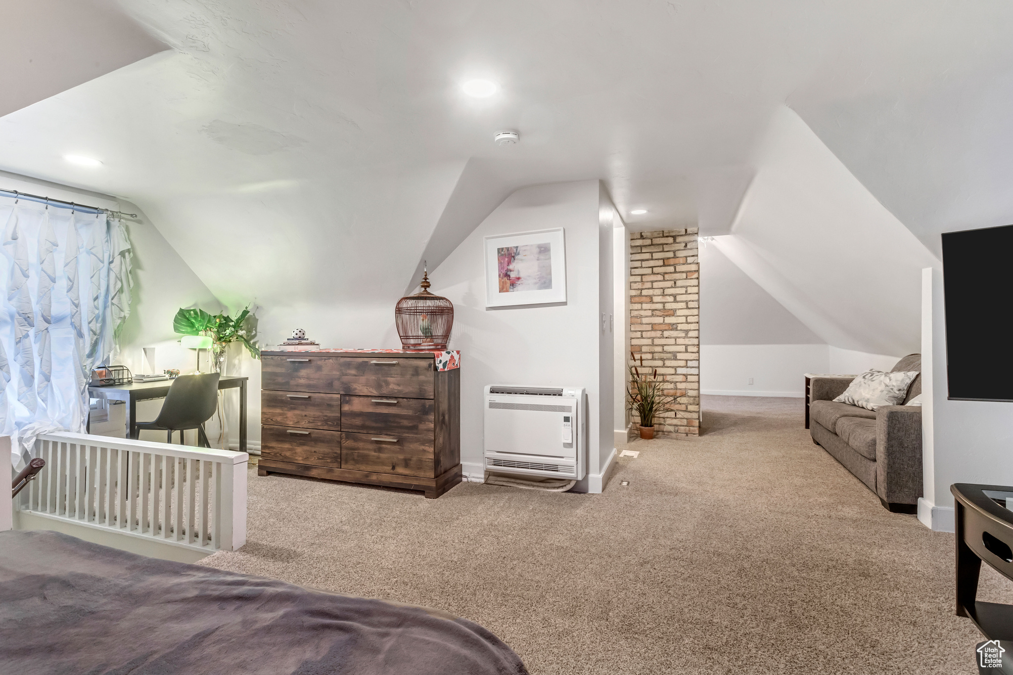 HARVARD/YALE - Residential